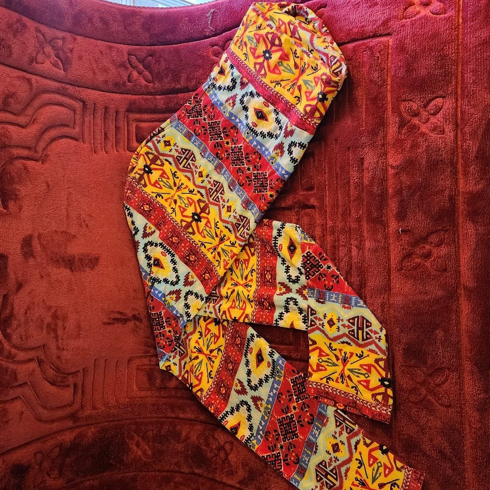 Lularoe legging pant size tall and curvy